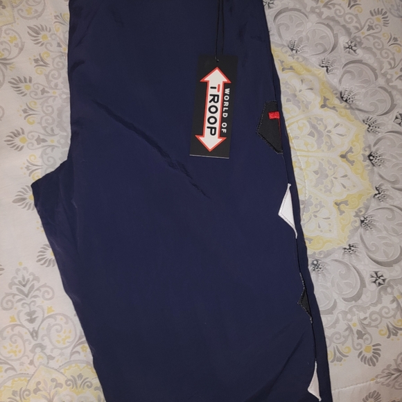 Pants - Picture 2 of 4